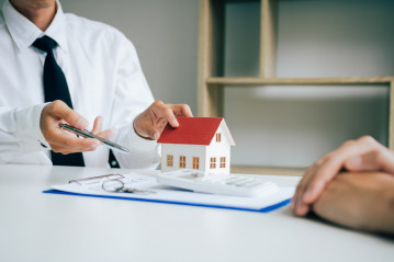 Почему стоит покупать недвижимость в Турции через агентство? фото-1