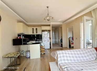 Меблированная квартира с одной спальней в комплексе с бассейном в 250м от моря в районе Мерсина - Тедже ID-6941 фото-2