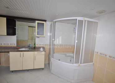 Three bedroom apartment with a separate kitchen, in the center of Mahmutlar, Alanya, 145 m2 ID-7008 фото-14