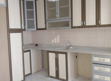 Выгодное предложение от собственника: четырехкомнатная квартира с отдельной кухней в Мерсине, в 100м от моря всего за 36,5 тыс. евро. ID-7023 фото-3