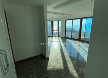 Spacious two-bedroom apartment with sea views in a residence with a swimming pool in Kargicak ID-7045 фото-8