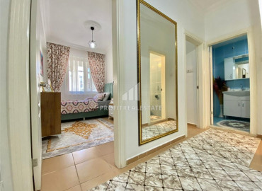 Inexpensive resale property: ready-to-live-in two bedroom apartment in Mahmutlar ID-7058 фото-8