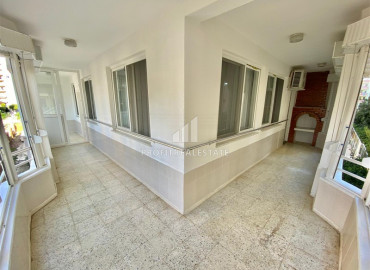 Inexpensive resale property: ready-to-live-in two bedroom apartment in Mahmutlar ID-7058 фото-13