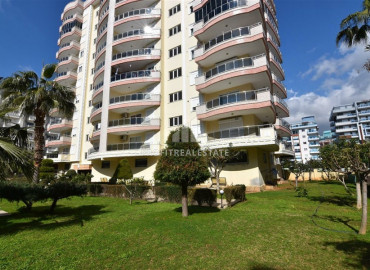 Large two bedroom apartment on the main street of Mahmutlar, 100 meters from the sea ID-7075 фото-14