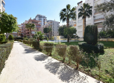 Large two bedroom apartment on the main street of Mahmutlar, 100 meters from the sea ID-7075 фото-17