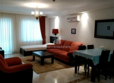 One-bedroom apartment with furniture and appliances, in a prestigious residence in Mahmutlar, Alanya, 65 m2 ID-7080 фото-2