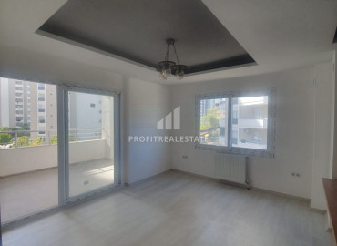 Favorable offer from the owner: a two bedroom apartment in Mersin, near the sea for only 41 thousand euros. ID-7088 фото-2