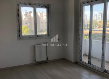 Favorable offer from the owner: a two bedroom apartment in Mersin, near the sea for only 41 thousand euros. ID-7088 фото-4