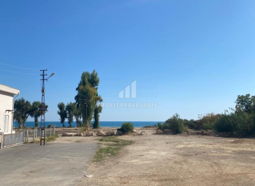 Furnished apartment 2 + 1 from the owner in Mersin, Davultepe district on the beach ID-7091 фото-13