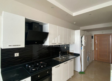 Furnished apartment 1 + 1, in Çeşmeli, Mersin, 120m from the coast at an attractive price ID-7113 фото-4