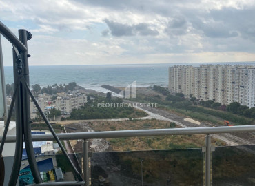 New one-bedroom apartment on a high floor, overlooking the sea in Çeşmeli, Mersin ID-7114 фото-1
