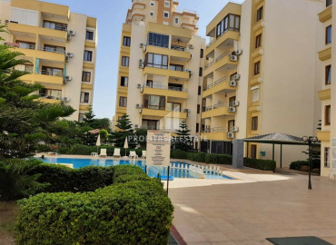 Inexpensive resale property: 1 + 1 apartment 250 m from the sea in Mahmutlar ID-7153 фото-16