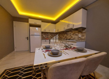 Two bedroom apartment, with a designer interior, in Mahmutlar, Alanya, 100 m2 ID-7192 фото-4