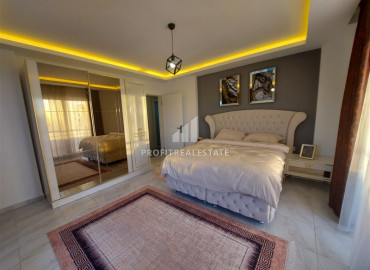 Two bedroom apartment, with a designer interior, in Mahmutlar, Alanya, 100 m2 ID-7192 фото-7