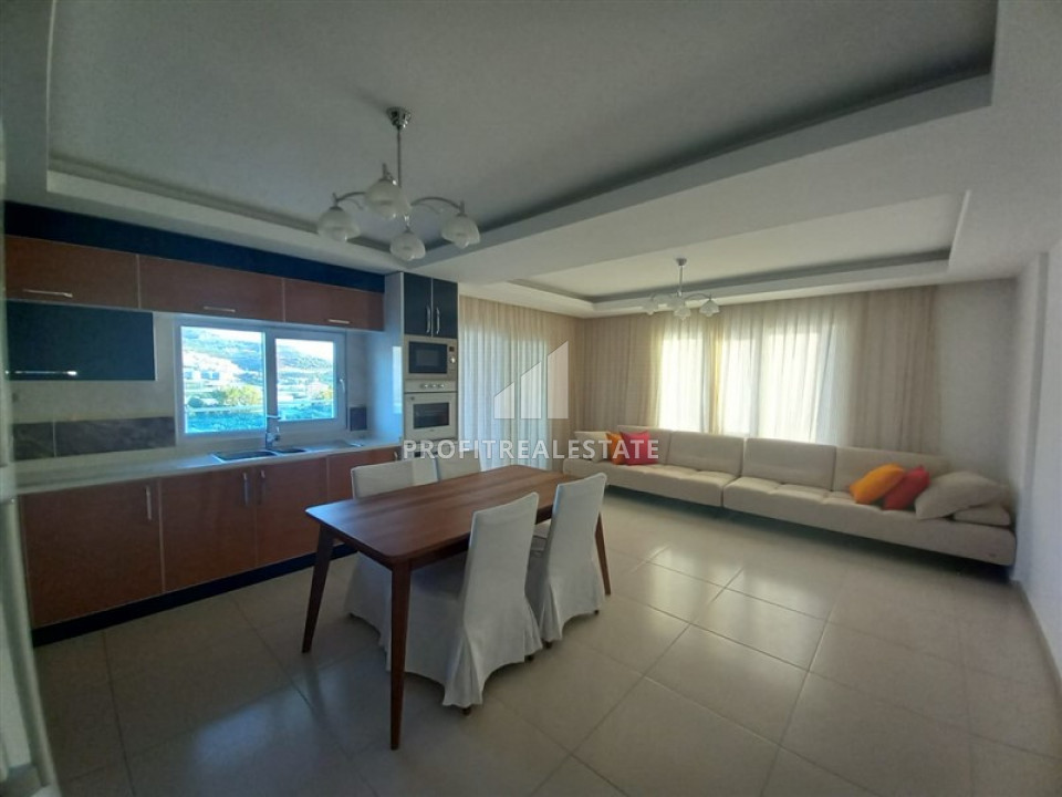 Видовая меблированная трехкомнатная квартира в премиум-комплексе недалеко от моря в Махмутларе ID-7210 фото-2