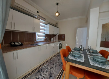 Furnished apartment 2 + 1 on the central street of Mahmutlar, 100m from the sea ID-7211 фото-11