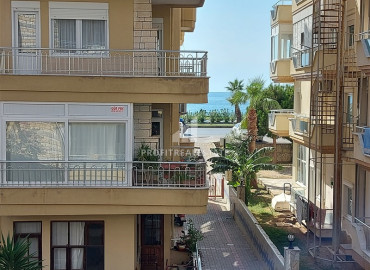 Furnished apartment 2 + 1 on the central street of Mahmutlar, 100m from the sea ID-7211 фото-16