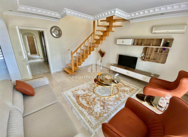 Species furnished duplex 4 + 1 with a private sauna in a residence with a swimming pool in Mahmutlar ID-7239 фото-8