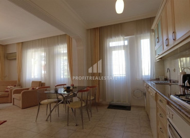 Three bedroom apartment, furnished, just 50 meters from the sea, Mahmutlar, Alanya, 130 m2 ID-7241 фото-2