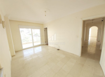 Two bedroom apartment, unfurnished, in a picturesque area of Mahmutlar, Alanya, 110 m2 ID-7246 фото-4