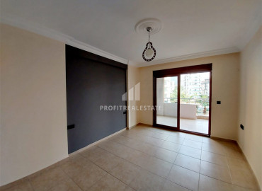 Spacious two-bedroom apartment 100 meters from the coast, Mahmutlar, Alanya, 110 m2 ID-7284 фото-4