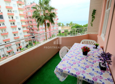 Spacious apartment 2 + 1 in Mezitli, Davultepe district on the extra first line ID-7287 фото-11