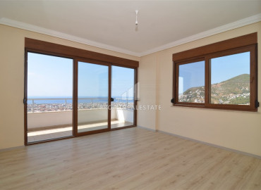 View duplex, two bedrooms, in the center of Alanya, 95 m2 ID-7297 фото-3