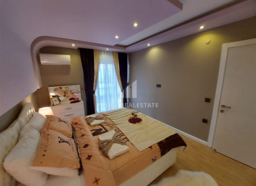 Two-bedroom apartment, with a designer interior, 300 meters from the sea, in Mahmutlar, Alanya, 110 m2 ID-7329 фото-12