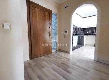 One-bedroom apartment, renovated, in the center of Alanya, 70 m2 ID-7352 фото-2