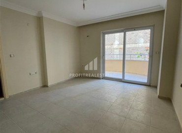 Spacious two bedroom apartment, unfurnished, 350 meters from the sea, Mahmutlar, Alanya, 115 m2 ID-7391 фото-9