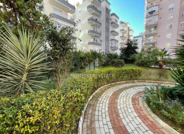 Spacious two bedroom apartment, unfurnished, 350 meters from the sea, Mahmutlar, Alanya, 115 m2 ID-7391 фото-22