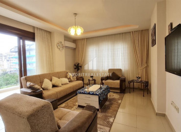 Resale property 300 meters from the sea: furnished apartment 1 + 1 in Mahmutlar ID-7400 фото-1