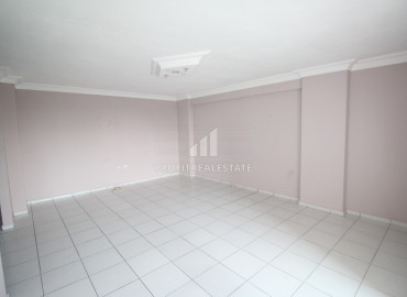 Spacious two-bedroom apartment in a residence with a swimming pool 100m from the sea in Mersin - Mezitli ID-7408 фото-18