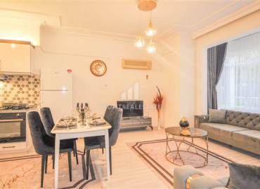 One-bedroom apartment, ready to move in, on the first line, Mahmutlar, Alanya, 65 m2 ID-7418 фото-8