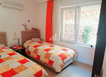 Меблированная квартира с двумя спальнями, в уютном комплексе с бассейном в районе Алании – Каргыджак ID-7423 фото-12