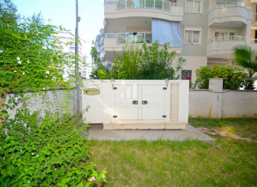 Two bedroom apartment, equipped with furniture and appliances, 50 meters from the sea, Mahmutlar, Alanya 110 m2 ID-7437 фото-19