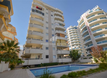 Three bedroom apartment, with a separate kitchen, equipped with furniture and appliances, 100 meters from the center of Mahmutlar, Alanya, 160 m2 ID-7443 фото-1