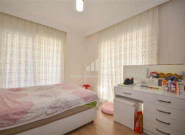 Three bedroom apartment, with a separate kitchen, equipped with furniture and appliances, 100 meters from the center of Mahmutlar, Alanya, 160 m2 ID-7443 фото-11