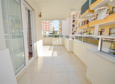 Three bedroom apartment, with a separate kitchen, equipped with furniture and appliances, 100 meters from the center of Mahmutlar, Alanya, 160 m2 ID-7443 фото-19