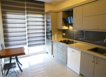 Furnished apartment 2 + 1 with a separate kitchen in a premium residence in Mahmutlar ID-7450 фото-3