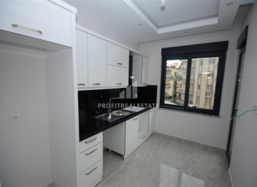 Новые трехкомнатные апартаменты, с отдельной кухней, в центре Аланьи, 80 м2 ID-7462 фото-5