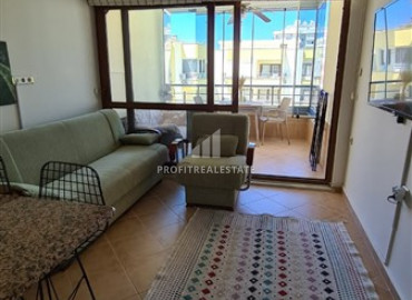 Budget one-bedroom apartment 250 meters from the sea, with furniture and household appliances in Mahmutlar ID-7473 фото-6