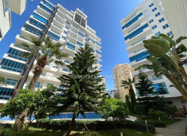 Apartment with a separate kitchen, layout 2 + 1, 200 meters from the center of Mahmutlar, Alanya, 155 m2 ID-7495 фото-28