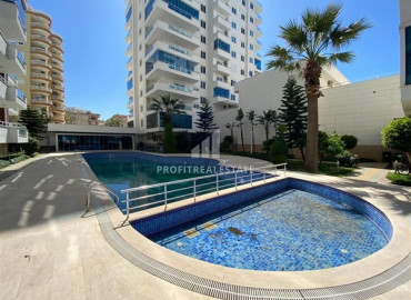 Apartment with a separate kitchen, layout 2 + 1, 200 meters from the center of Mahmutlar, Alanya, 155 m2 ID-7495 фото-32