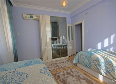 Spacious two bedroom apartment with a rich interior and a separate kitchen, Mahmutlar, Alanya, 130 m2 ID-7503 фото-15