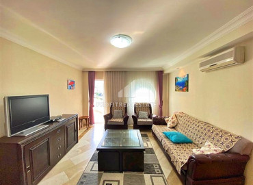 Spacious two bedroom apartment, equipped with furniture and appliances, in a prestigious residence, Mahmutlar, Alanya, 120 m2 ID-7518 фото-4