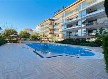 Ready to move in, one bedroom apartment 400m from the sea in Kestel ID-7555 фото-24