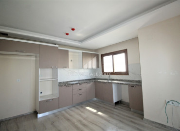 Spacious 3 + 1 apartment with excellent location in Mezitli, Mersin, 250m from the sea ID-7570 фото-4