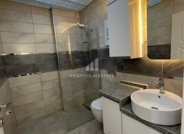 Two-storey apartment with a luxurious interior, 150 meters from the sea, Mahmutlar, Alanya, 160 m2 ID-7586 фото-24