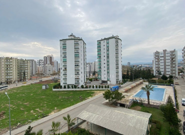 Gasified three bedroom apartment with a separate kitchen in Teje, Mersin, 300m from the sea at an attractive price ID-7587 фото-1